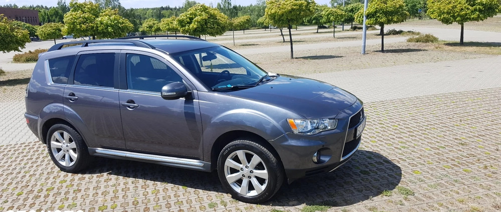 Mitsubishi Outlander cena 43500 przebieg: 116000, rok produkcji 2011 z Częstochowa małe 742